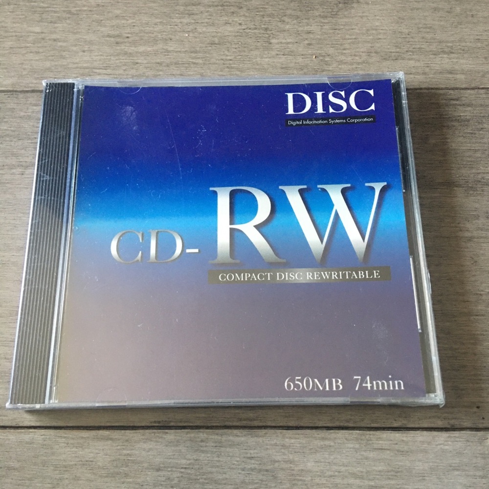 New Blank CD-RW (REWRITABLE) 650MB 74 min